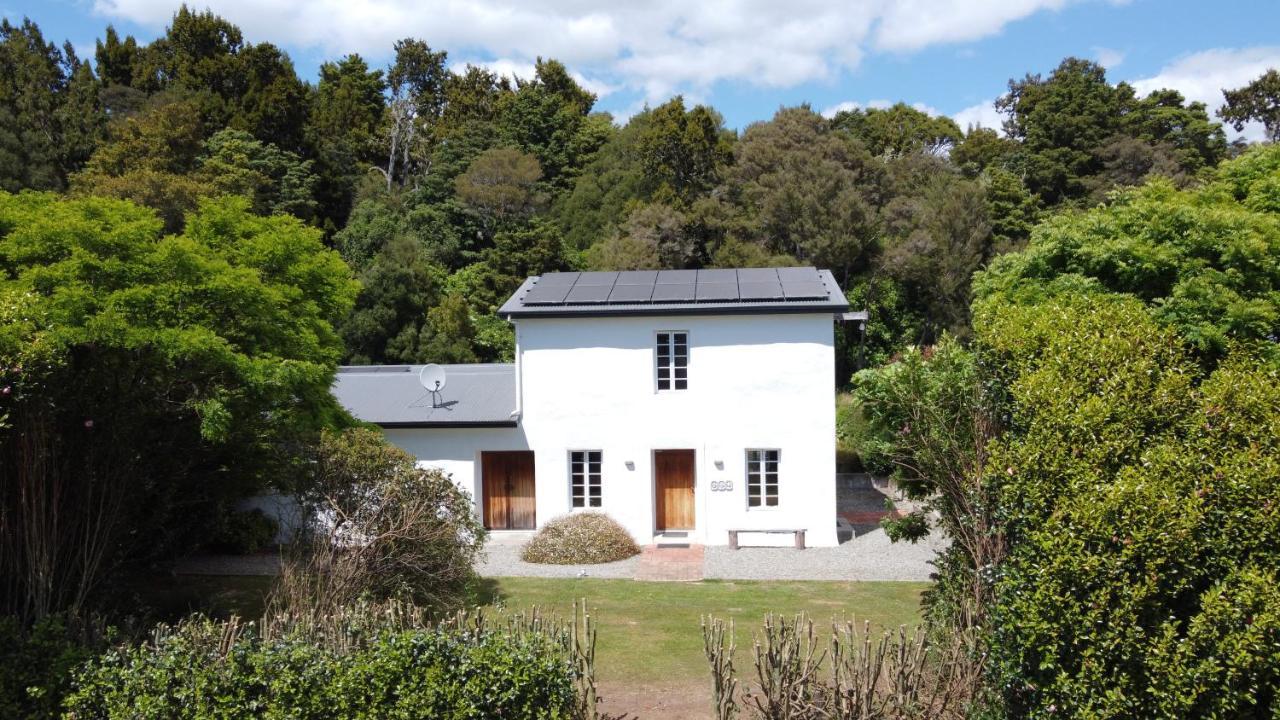 Pirita Vineyard Cottage. Upper Moutere Экстерьер фото